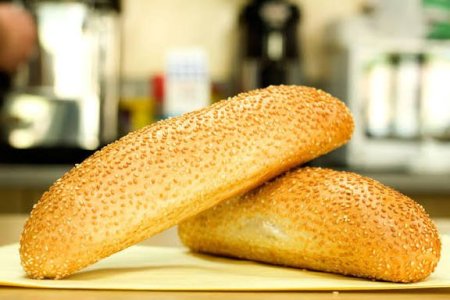 خبز لحمنيوت